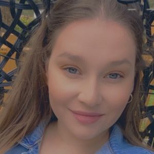Meet your Posher, Krystal